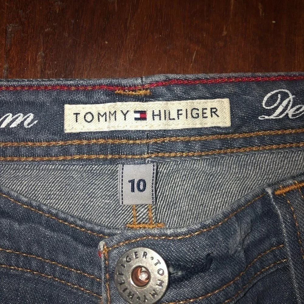 vintage Tommy Hilfiger premium denim straight leg Medium Blue jeans Classic